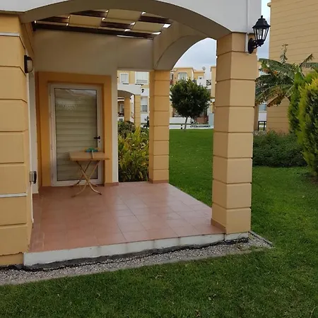 Tiny House With Pool Mountain View & 100mt To Sea.