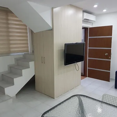 Tiny House With Pool Mountain View & 100mt To Sea. Apartment Agios Epiktitos