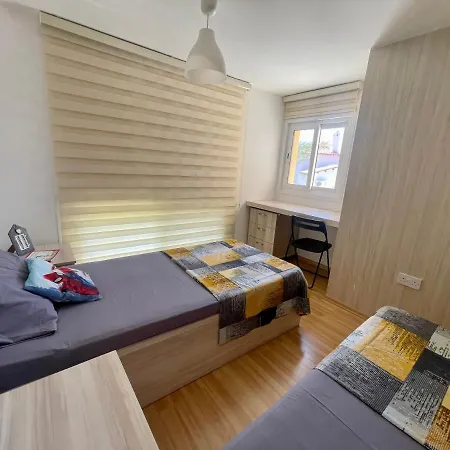 Tiny House With Pool Mountain View & 100mt To Sea. Apartment